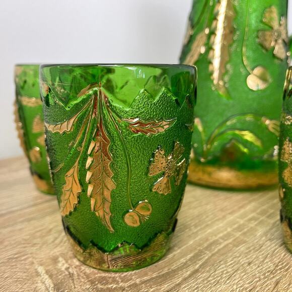 Green Pressed Glass Delaware pitcher & 5 tumblers. For Sale  Antique US Glass Company Pitcher and Glass Set Delaware Pattern Set Green